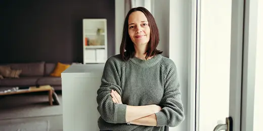 Mujer que compró su carro propio con ChevyPlan